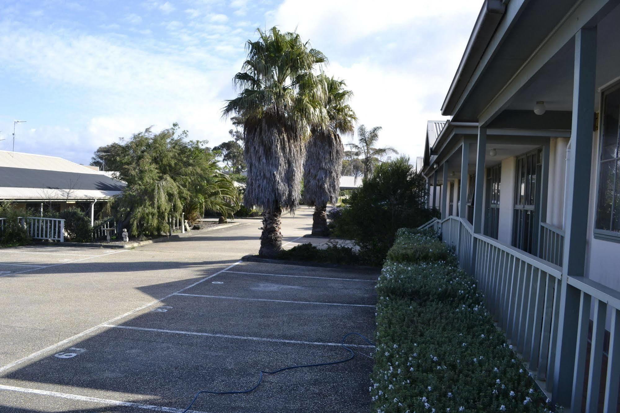 Sunnymead Hotel Aireys Inlet Exterior photo
